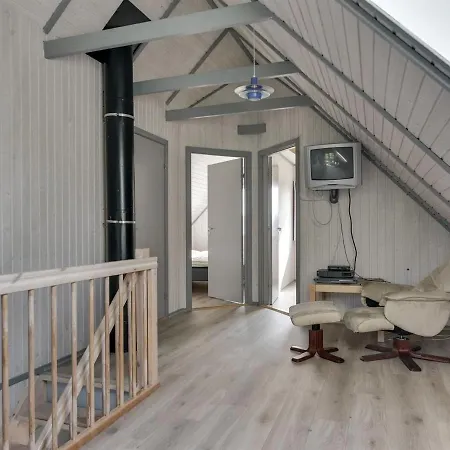 Holiday home Sunita - 2-8km From The Sea In Western Jutland By Interhome